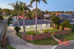 🏡 Stylish, Spacious & Full of Potential