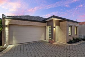 Bigger, Bolder & Beautiful – Stylish Living in a Secure, Ready-to-Move Home!!