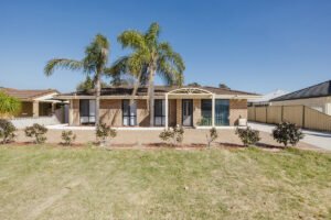 Neat & Tidy 4-Bedroom Home in a Convenient Beechboro Location!!
